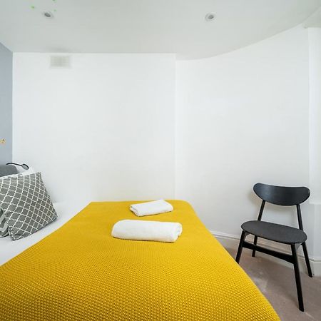 Sleek Flat With Communal Courtyard Londres Extérieur photo